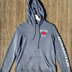 HOLLISTER pullover